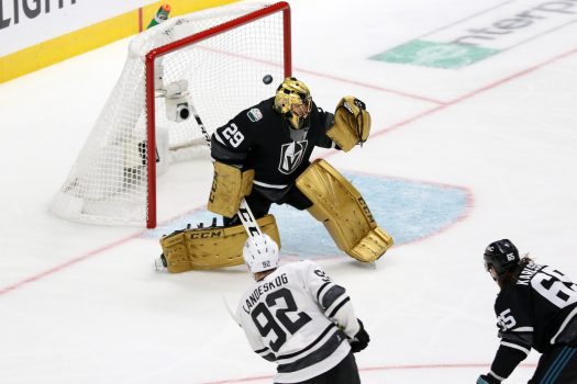 Gabriel Landeskog (92) scores past Pacific goalie Marc-Andre Fleury