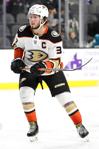 Anaheim Ducks 2021 1st round draft choice Mason McTavich