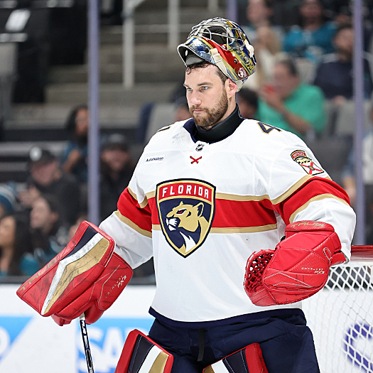 Panthers goalie Anthony Stolarz stopped nineteen shots to earn the victory over the Sharks