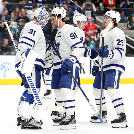 Maple Leafs goalie Martin Jones (31) receives congratulations for John Tavares (91) and Matthew Knies (23) after his 4-1 victory