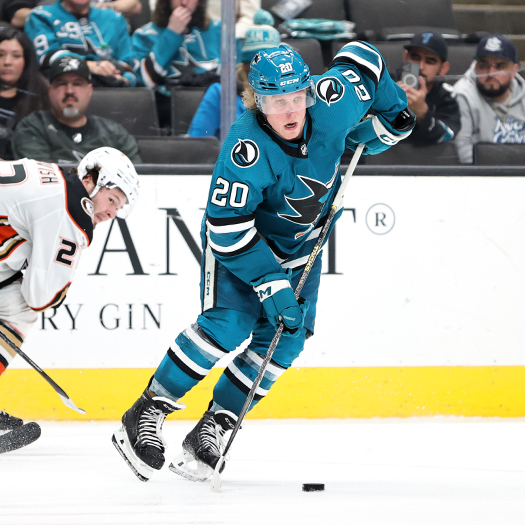 Sharks forward Fabian Zetterlund stick handles with the puck